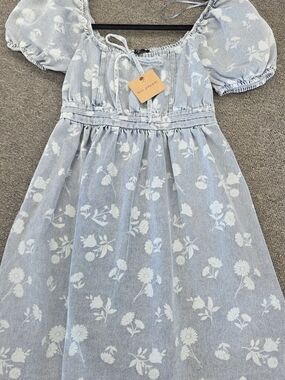 Blu Pepper Pale Blue Floral Puff-Sleeve Tie-Front Dress